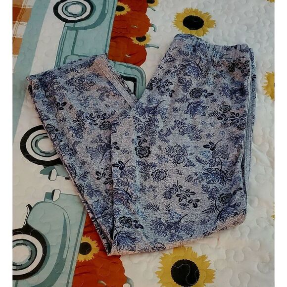 VINTAGE PRE-OWNED LUCKY 4 PIECE PJ SET - Picture 4 of 6